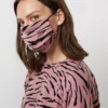 Velvet By Graham & Spencer Womens VIENA PRINTED FACE MASK